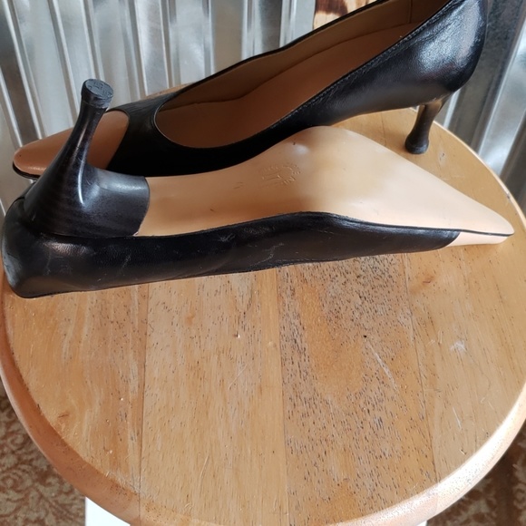 Shoes - Picture 2 of 4